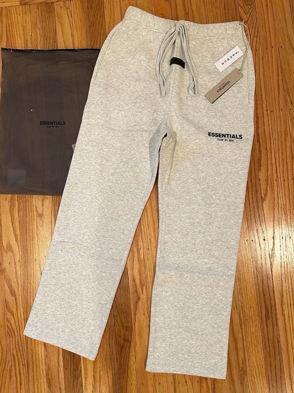 Essentials Fear Of God Light Oat Relaxed Sweatpants Sizes XS - XXL